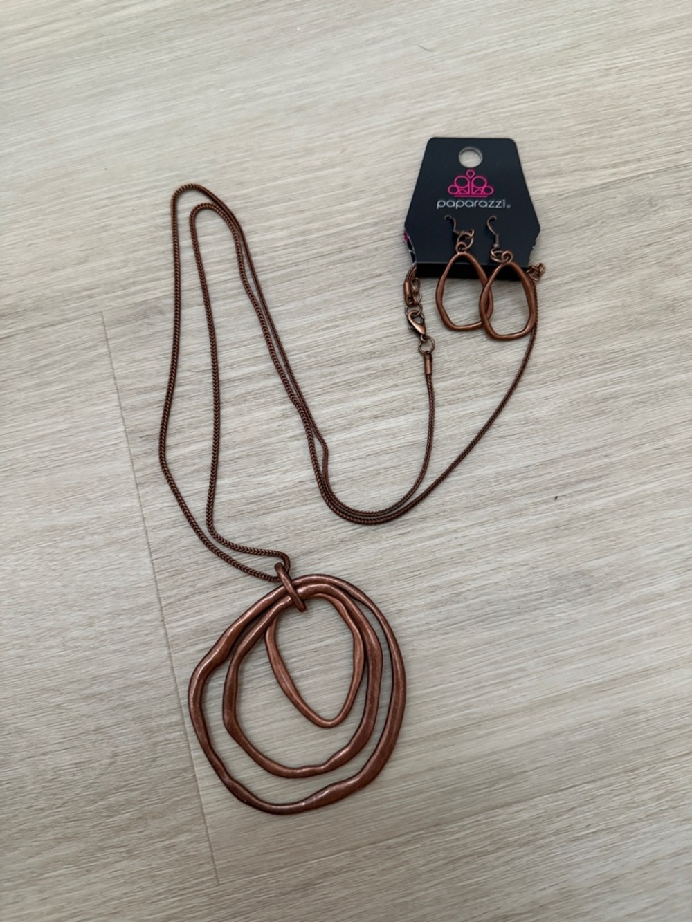 Paparazzi Copper Multi-Ring Pendant Necklace and Earring Set - Copper
